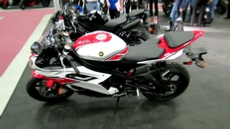 2012 Yamaha YZF-R6 at 2012 Montreal Motorcycle Show